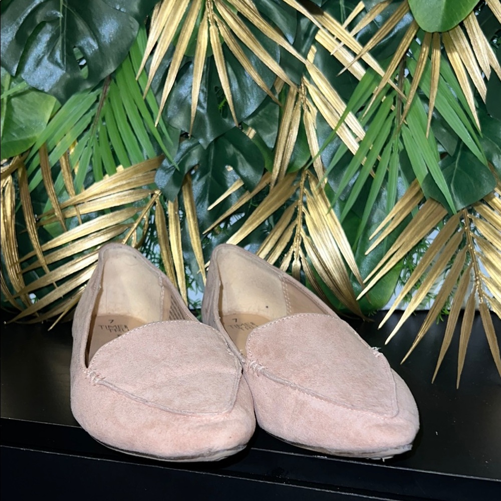 Women's Suede Flats in Pink